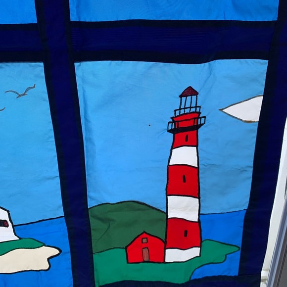 🏷️ 3 for $10
Lighthouses flag - Picture 10 of 10